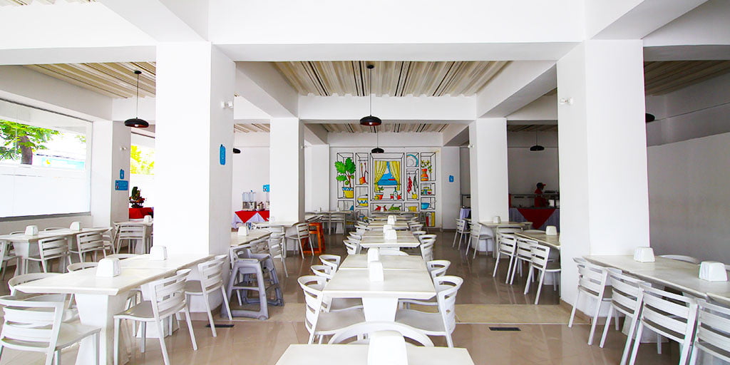 ON VACATION- HOTEL TONE - RESTAURANTE